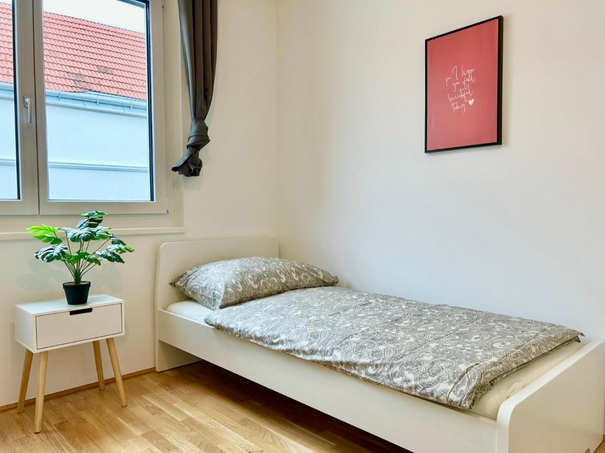 Apartament 80 M2 - Terrace - Free Parking Wiedeń Zewnętrze zdjęcie