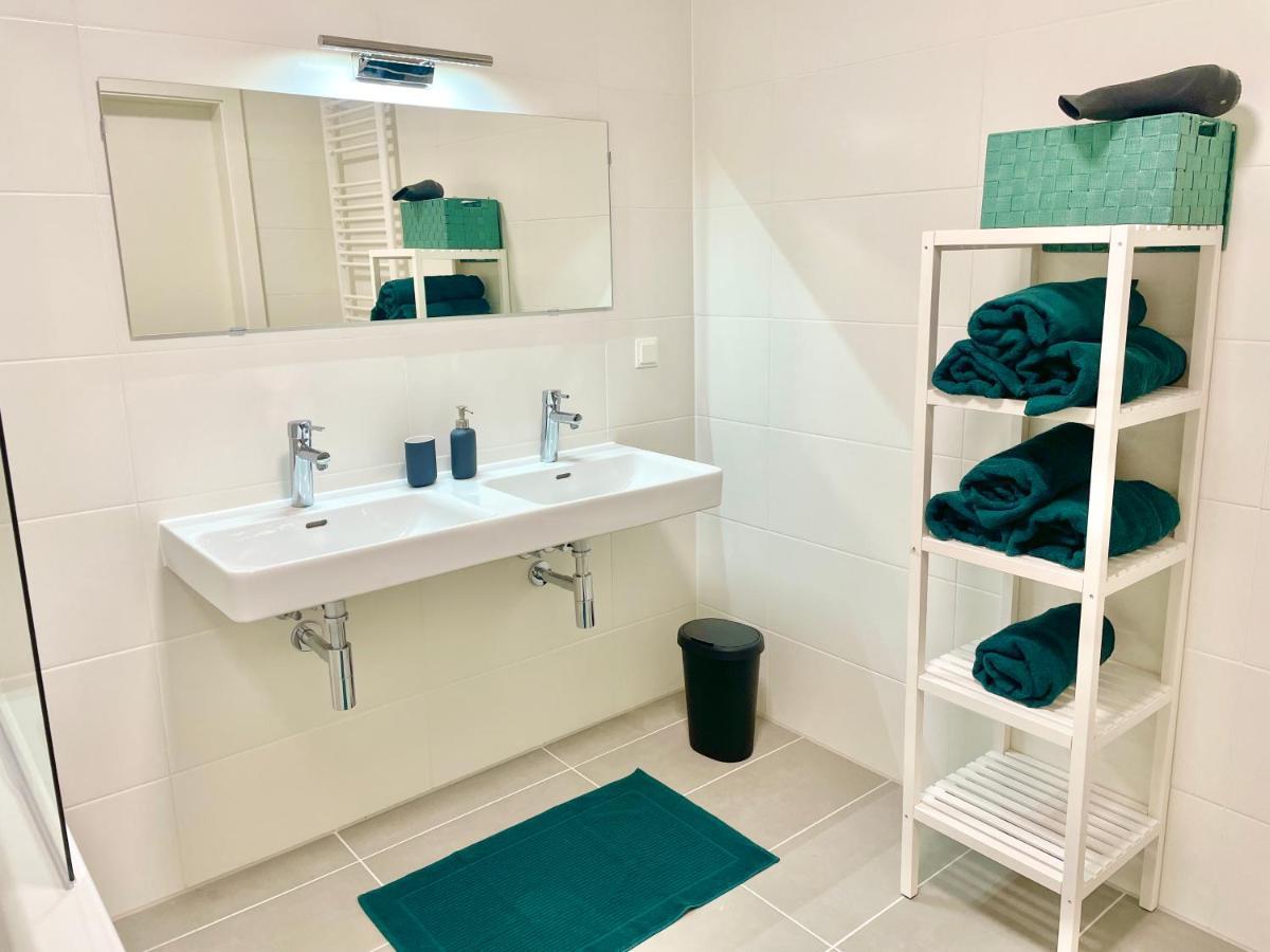 Apartament 80 M2 - Terrace - Free Parking Wiedeń Zewnętrze zdjęcie